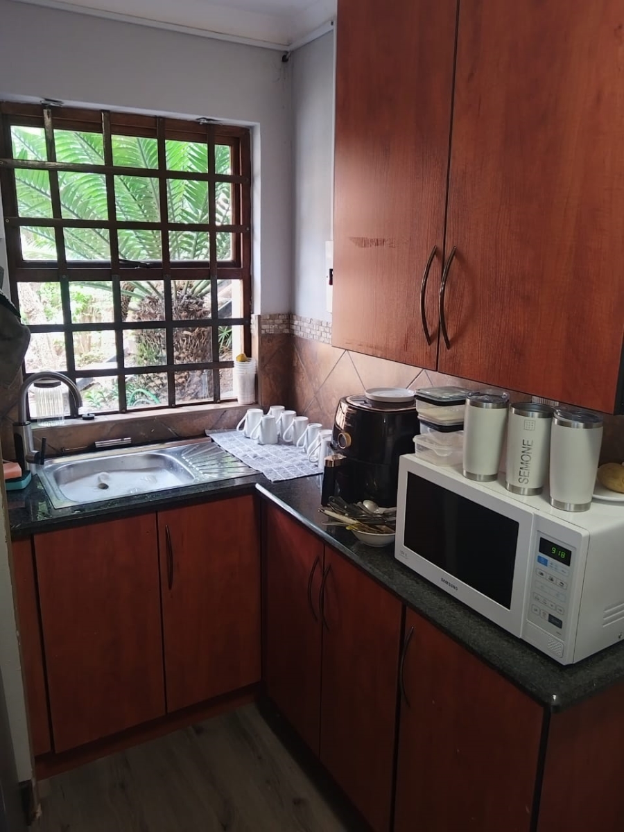 5 Bedroom Property for Sale in Schoemansville North West